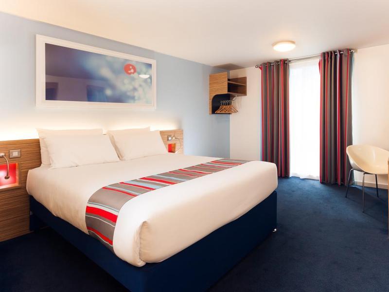Travelodge Bristol Central Anchor Road Kültér fotó